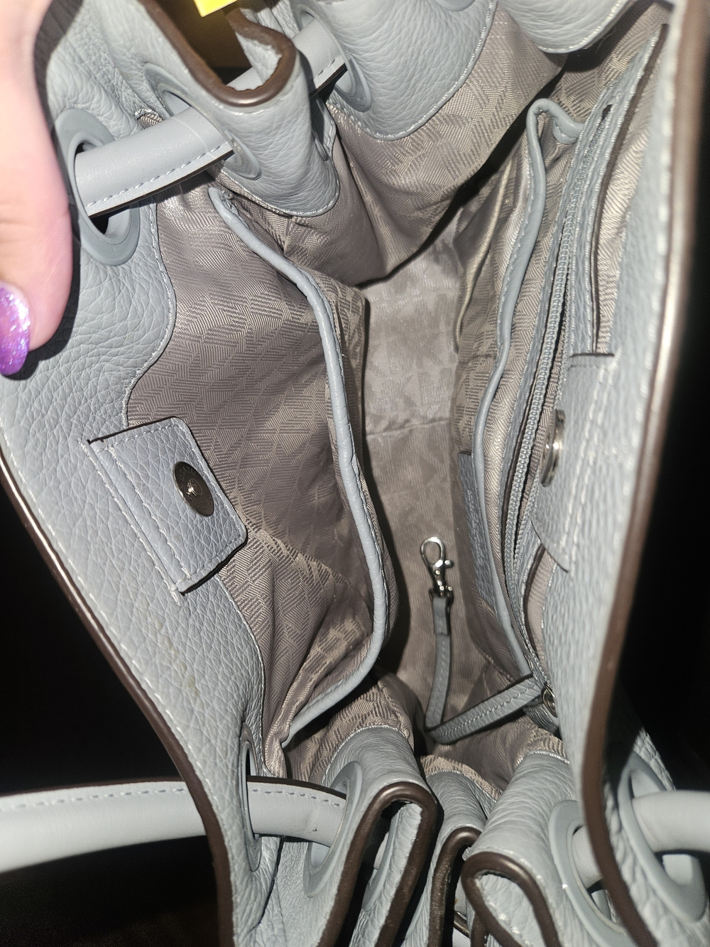 Michael Kors Light Grey Leather Drawstring Shoulder Bag - Picture 2 of 5